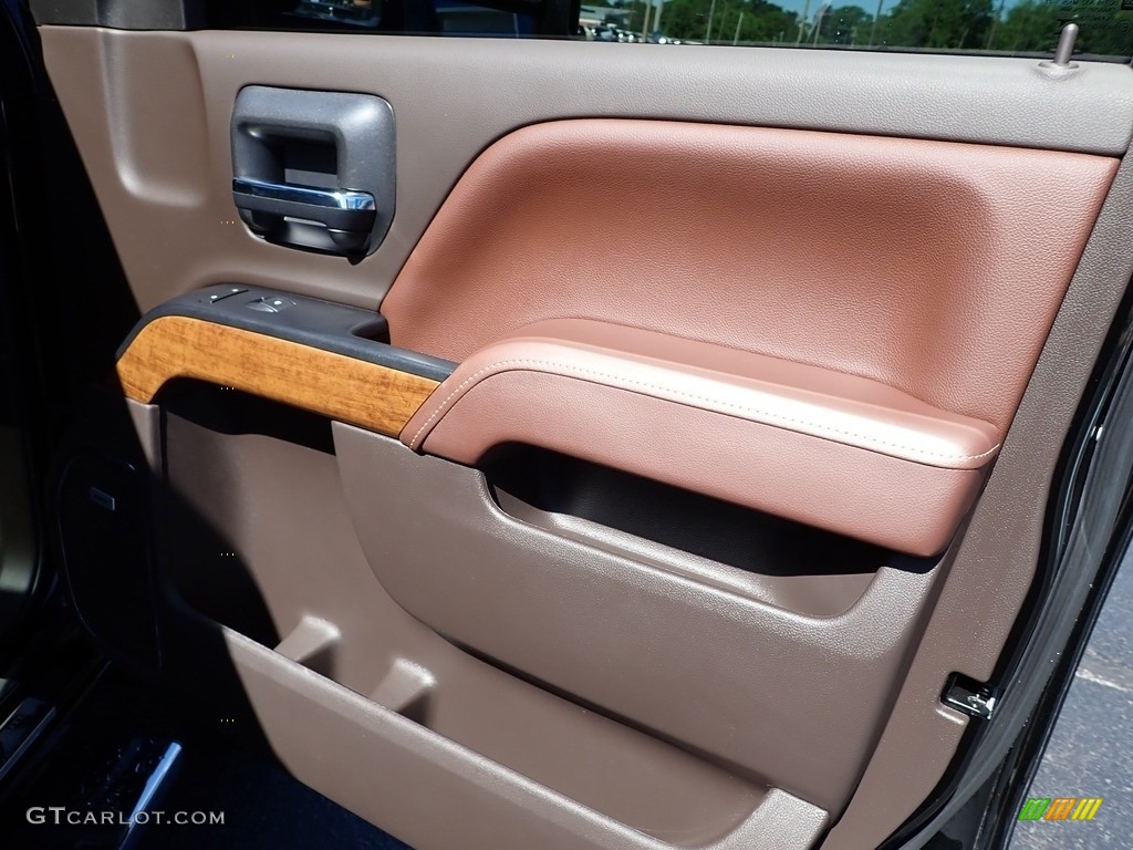 2019 Chevrolet Silverado 2500HD High Country Crew Cab 4WD Door Panel Photos