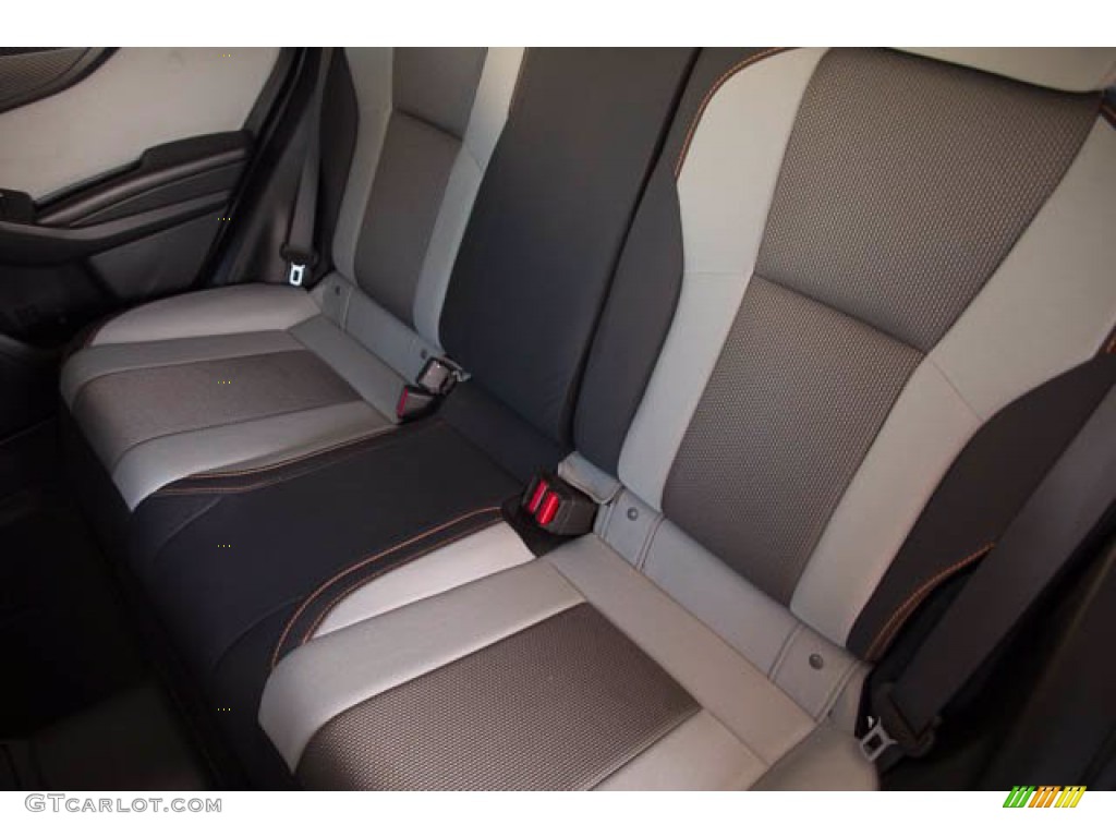 2019 Crosstrek 2.0i Premium - Crystal White Pearl / Gray photo #18