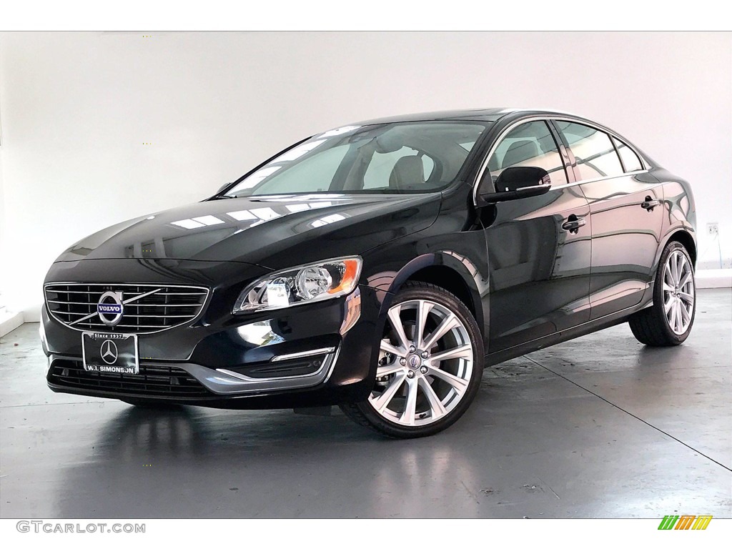 Onyx Black Metallic 2018 Volvo S60 T5 Inscription Exterior Photo #142095839