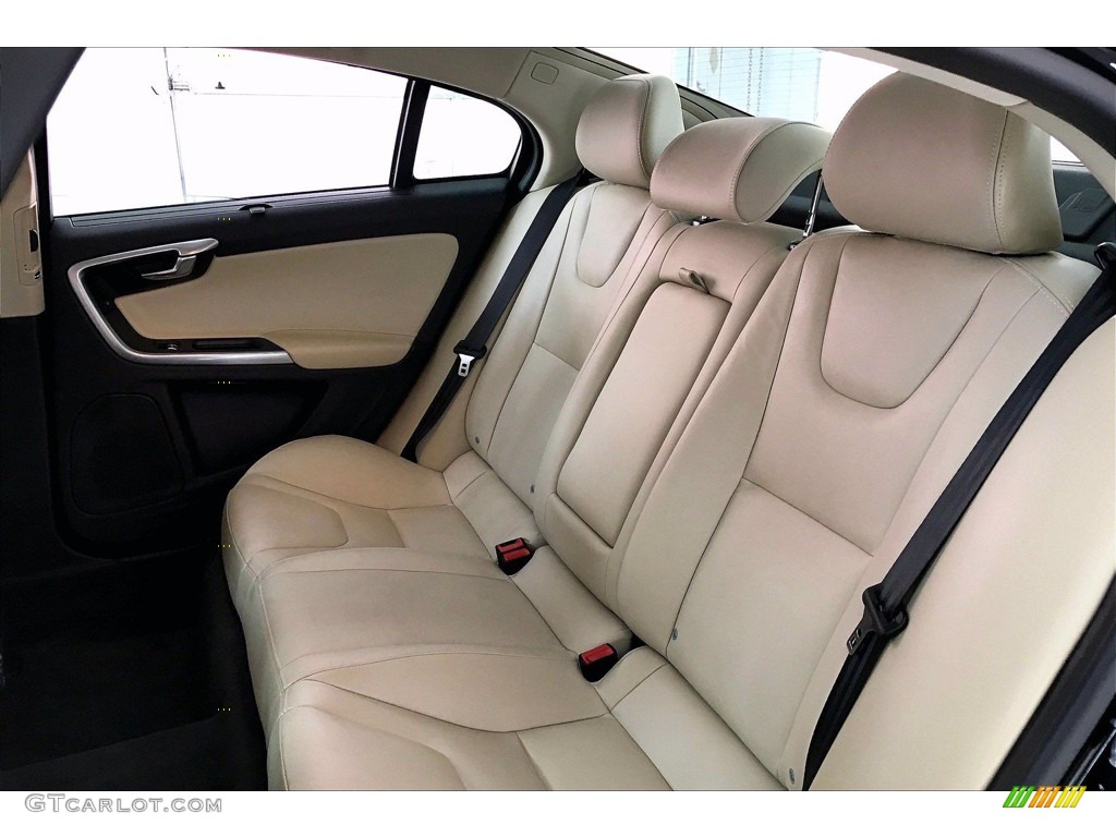 Beige Interior 2018 Volvo S60 T5 Inscription Photo #142096061