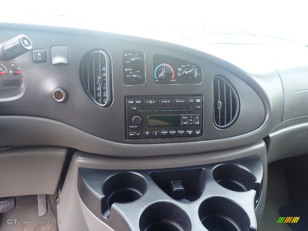 2006 Ford E Series Van E350 XLT 15 Passenger Controls Photos