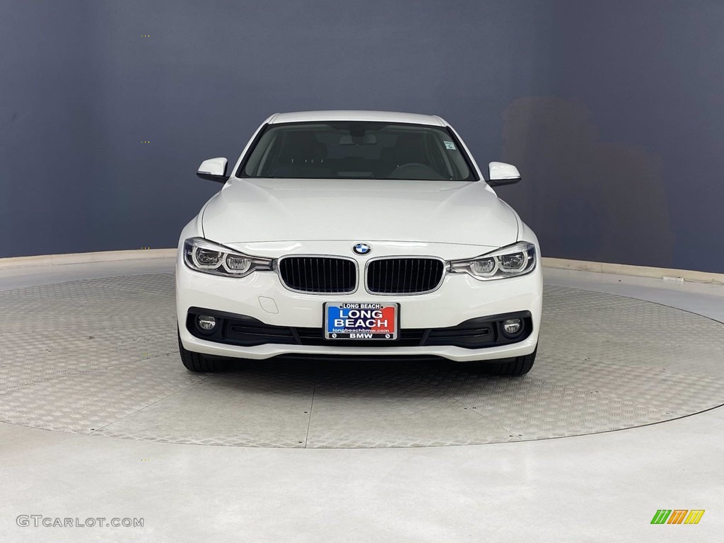 2018 3 Series 320i Sedan - Alpine White / Black photo #2