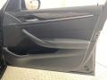 Jet Black - 5 Series 530i Sedan Photo No. 32