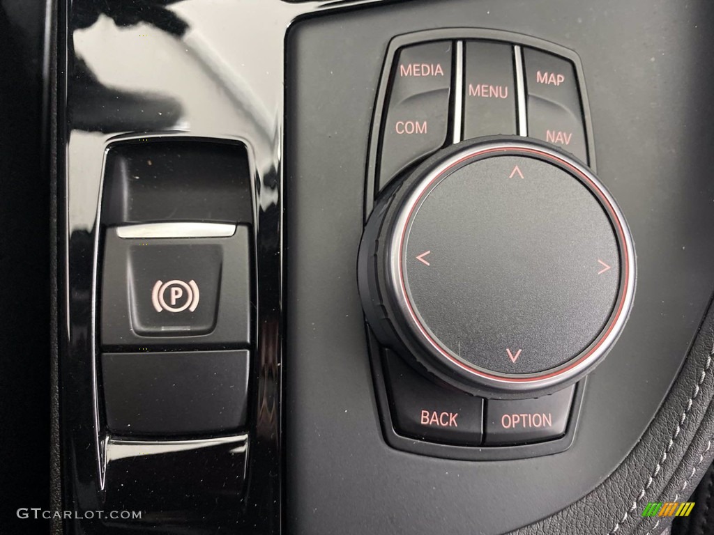 2018 X2 sDrive28i - Mineral Grey Metallic / Black photo #29