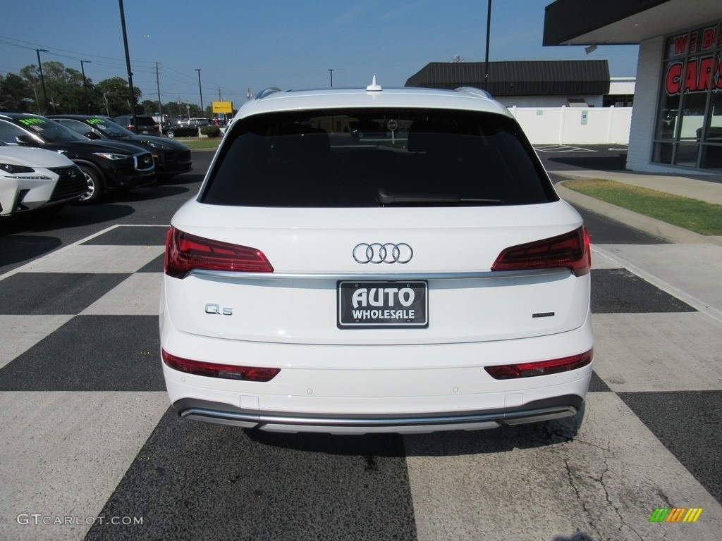 2021 Q5 Premium quattro - Ibis White / Black photo #4