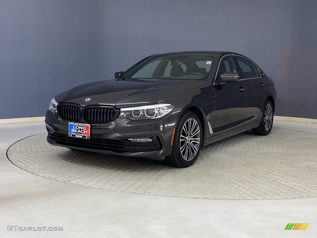 2018 5 Series 530e iPerfomance Sedan - Dark Graphite Metallic / Black photo #3