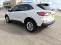 2020 Oxford White Ford Escape SE  photo #11