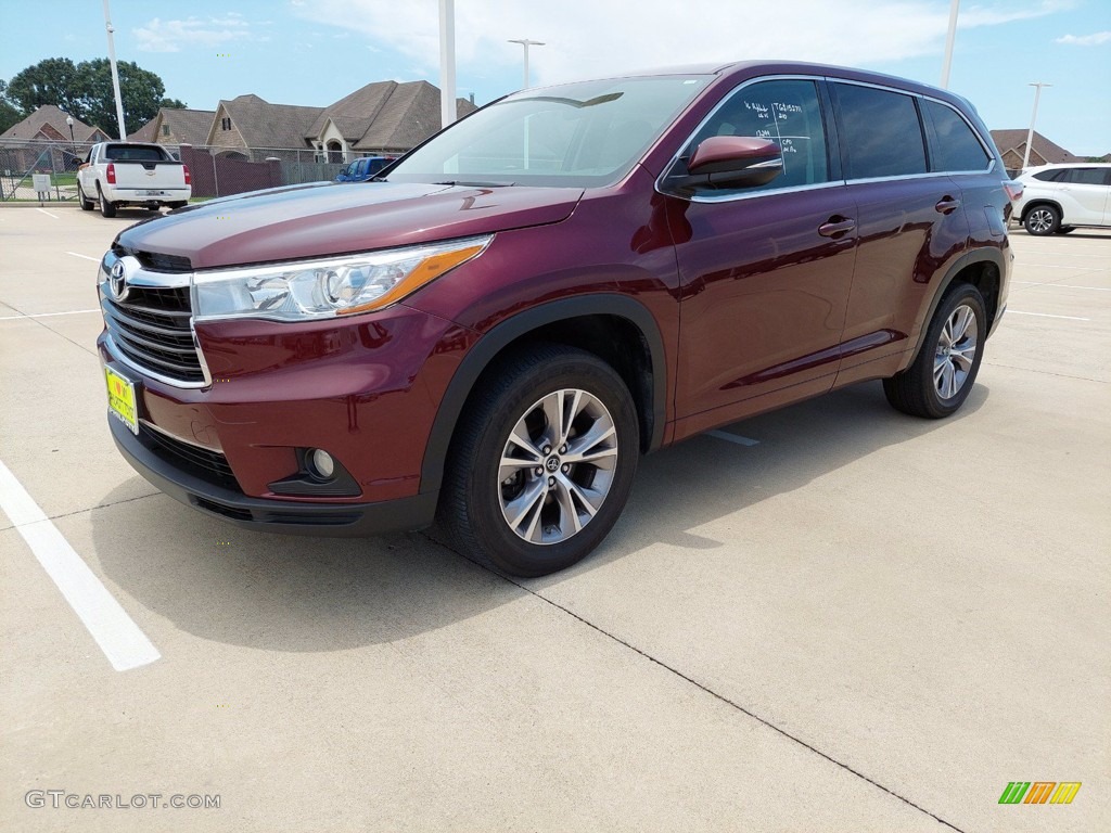 Ooh La La Rouge Mica 2016 Toyota Highlander LE Exterior Photo #142104080