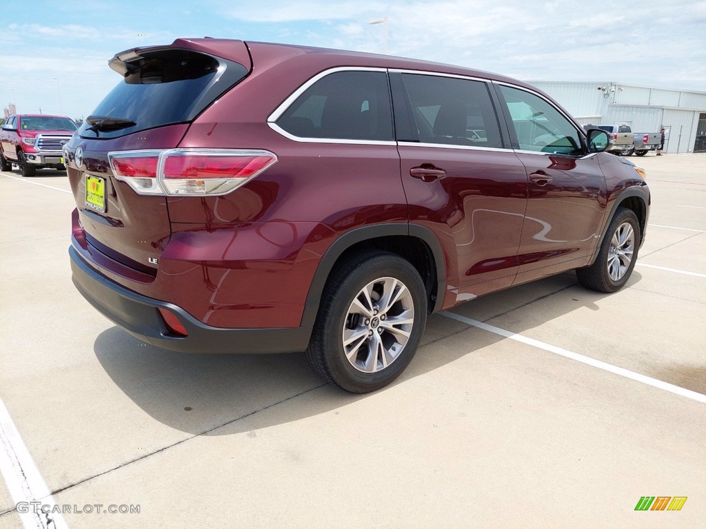 Ooh La La Rouge Mica 2016 Toyota Highlander LE Exterior Photo #142104083
