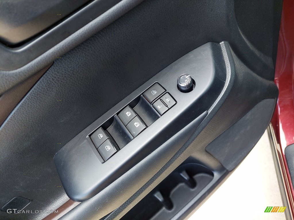 2016 Toyota Highlander LE Black Door Panel Photo #142104107