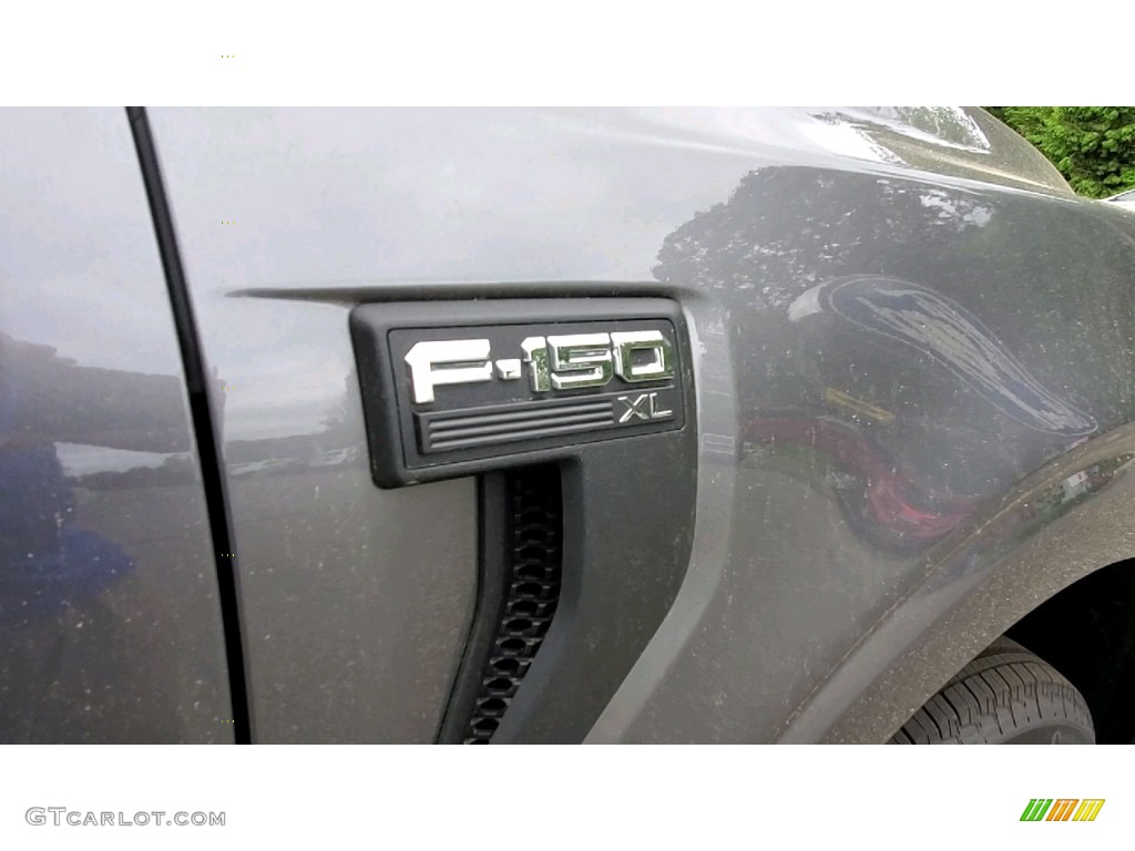 2021 Ford F150 XL SuperCrew Marks and Logos Photos