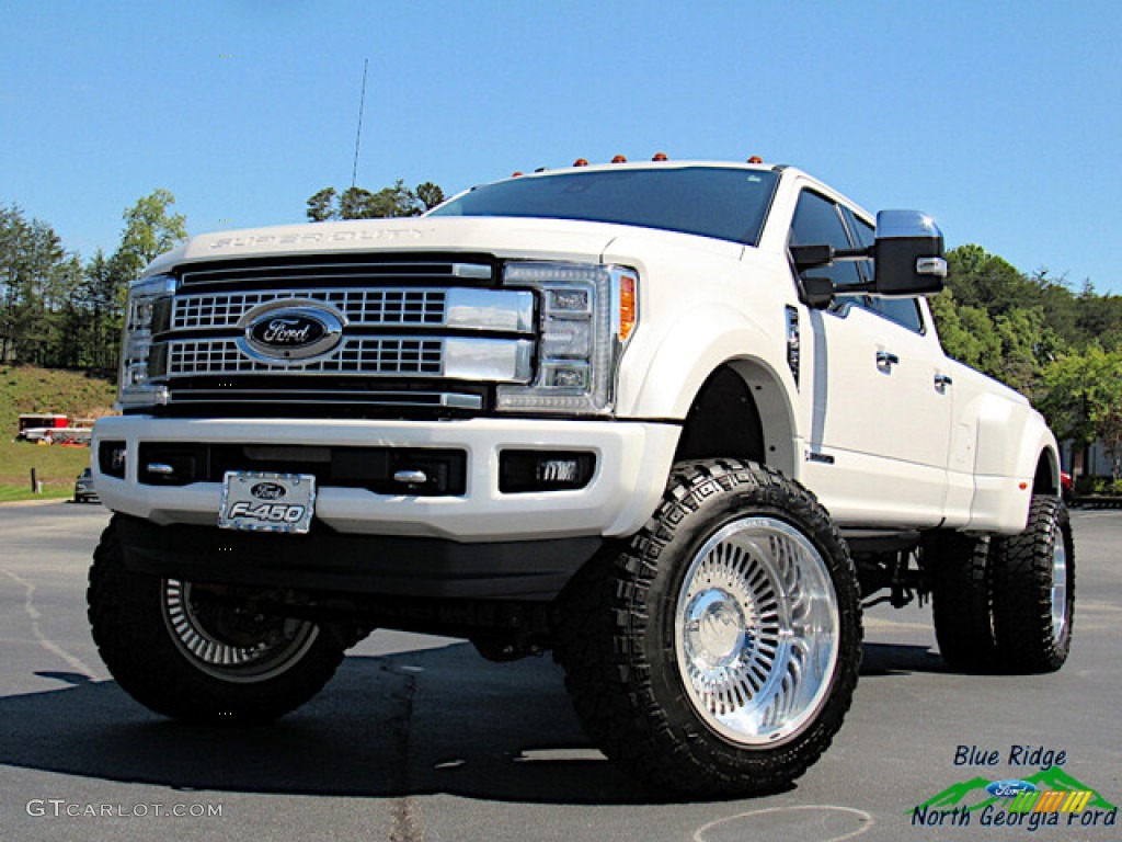 2017 F450 Super Duty Platinum Crew Cab 4x4 - White Platinum / Black/Brunello photo #1