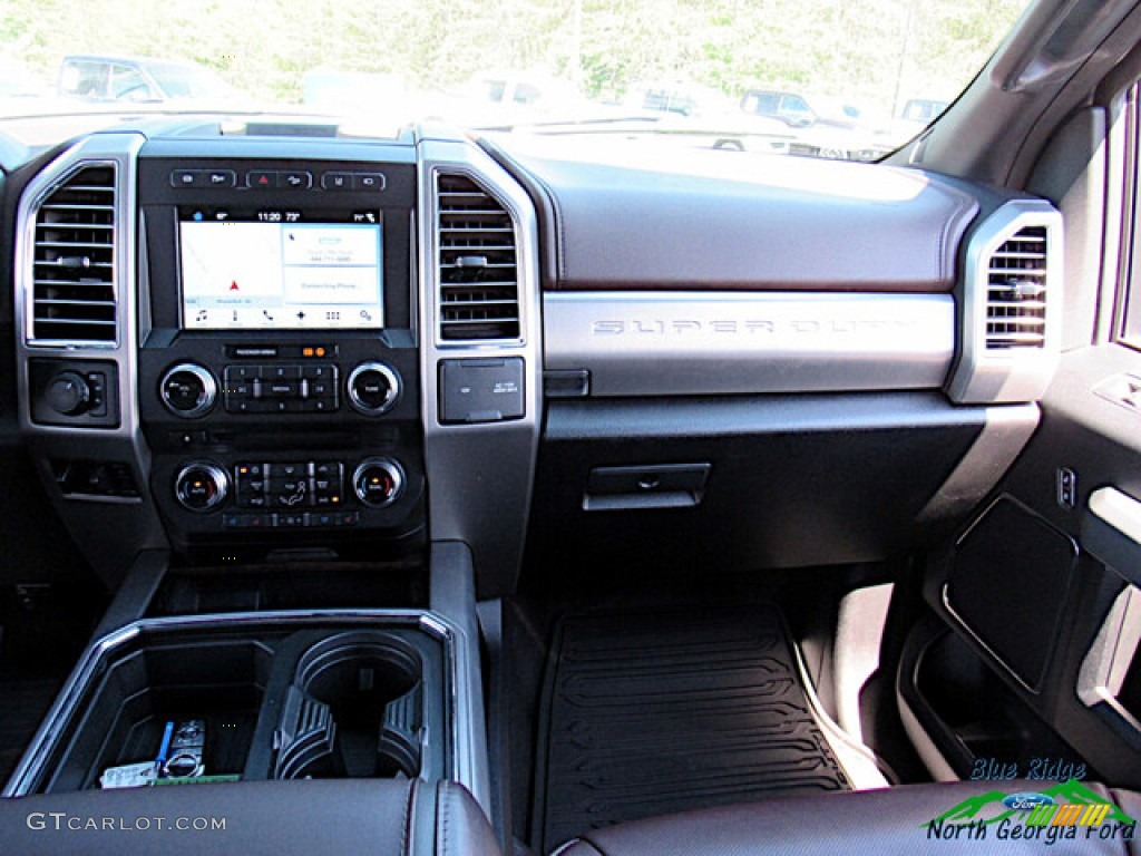 2017 F450 Super Duty Platinum Crew Cab 4x4 - White Platinum / Black/Brunello photo #21