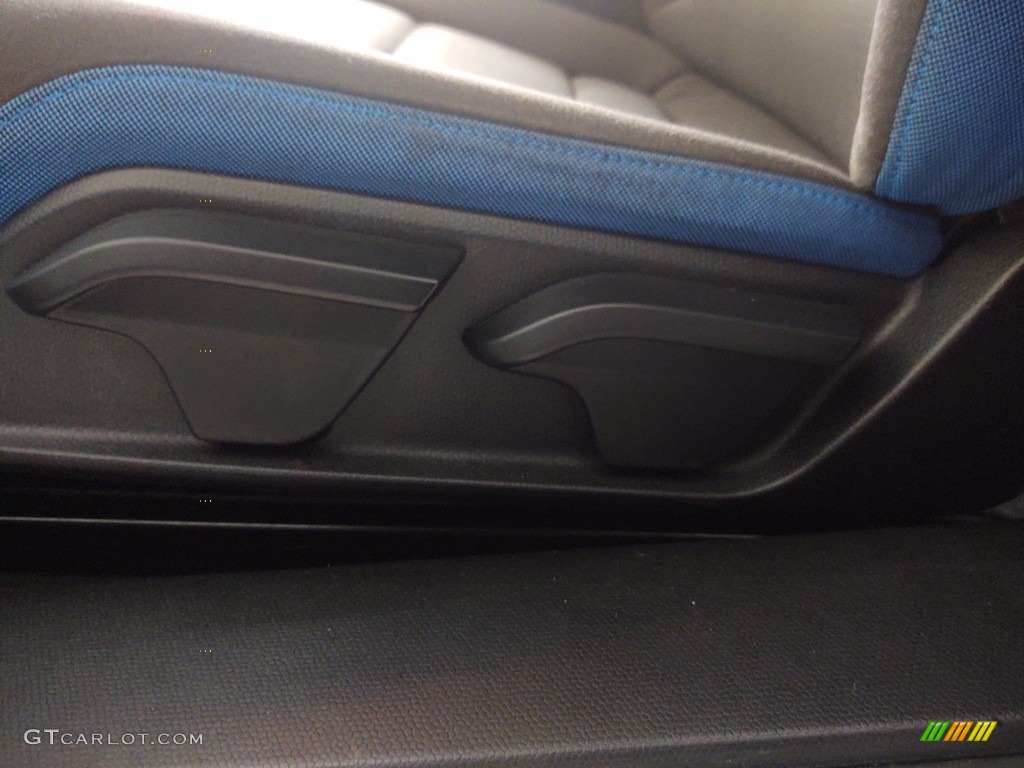 2018 i3 with Range Extender - Imperial Blue Metallic / Mega Carum Spice Grey photo #11