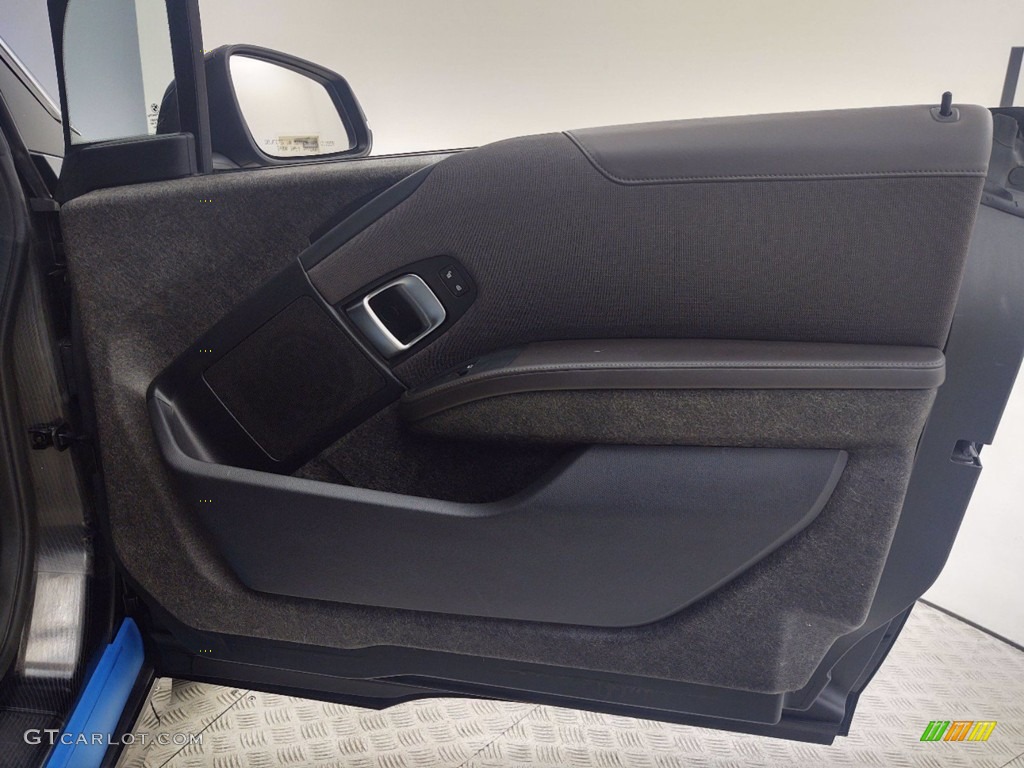 2018 i3 with Range Extender - Fluid Black / Tera Dalbergia Brown photo #32
