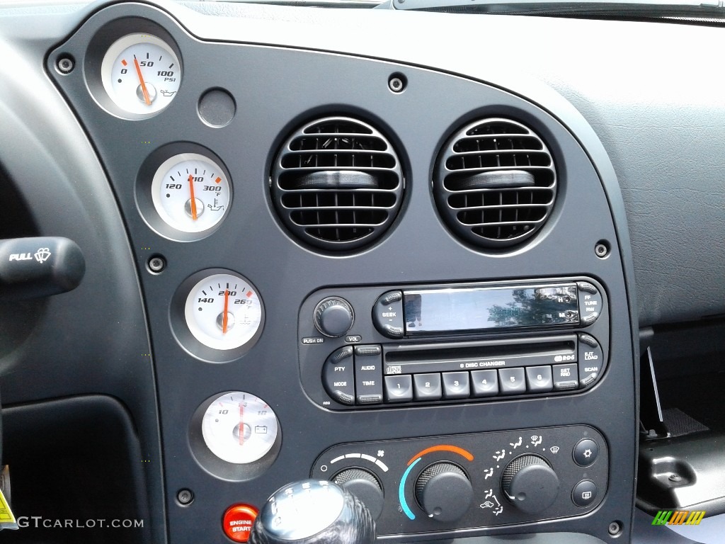 2006 Dodge Viper SRT-10 Controls Photo #142110004