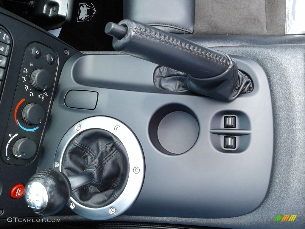 2006 Dodge Viper SRT-10 Transmission Photos
