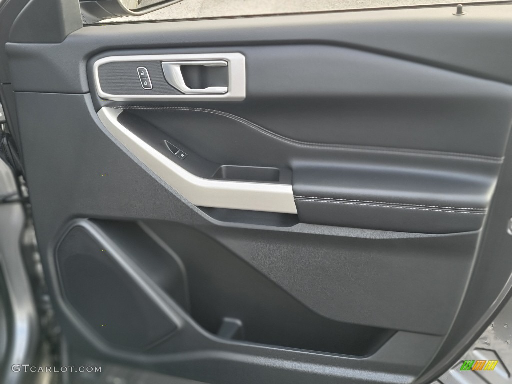 2021 Ford Explorer XLT 4WD Ebony Door Panel Photo #142110556