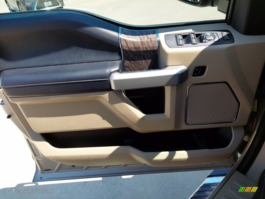 2017 F250 Super Duty Lariat Crew Cab 4x4 - White Gold / Camel photo #10