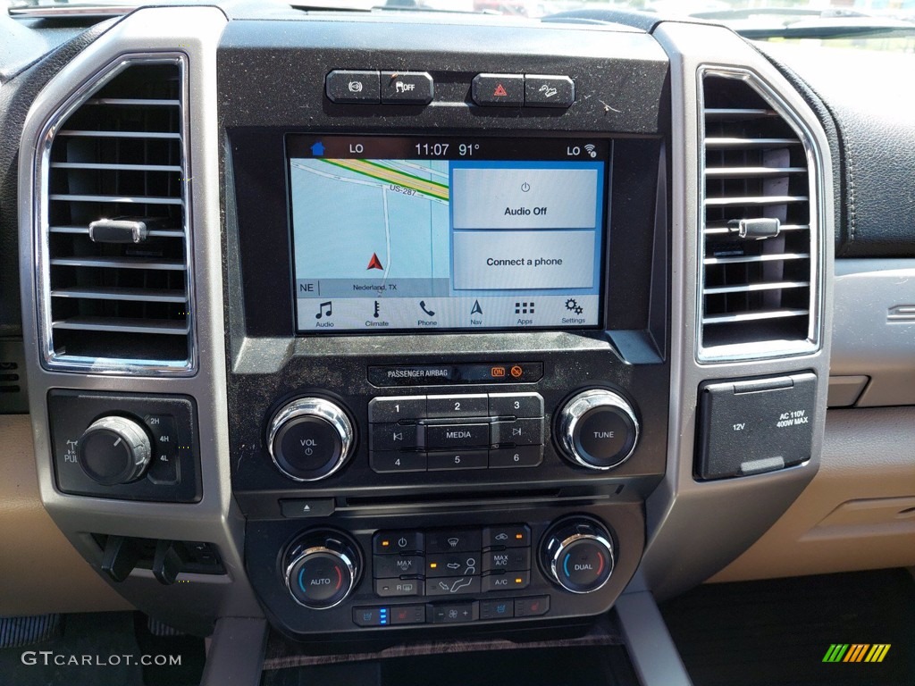 2017 F250 Super Duty Lariat Crew Cab 4x4 - White Gold / Camel photo #15