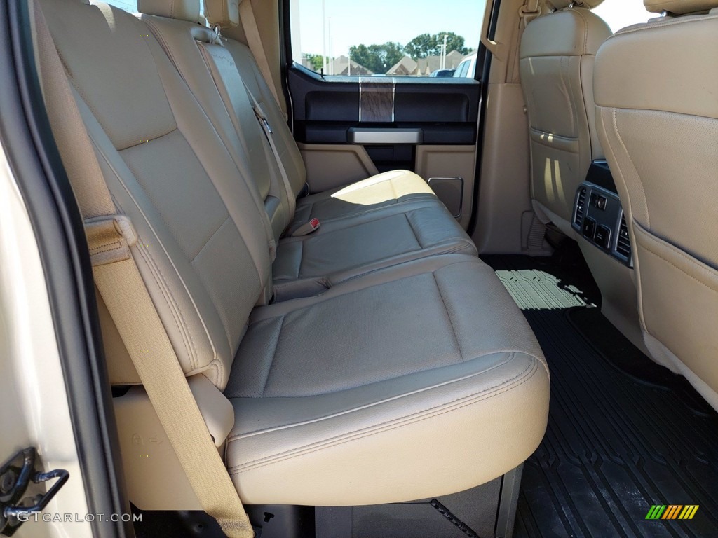 2017 F250 Super Duty Lariat Crew Cab 4x4 - White Gold / Camel photo #26