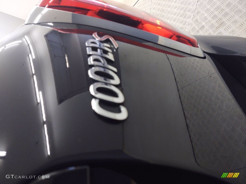 2018 Countryman Cooper S - Thunder Grey Metallic / Carbon Black photo #26