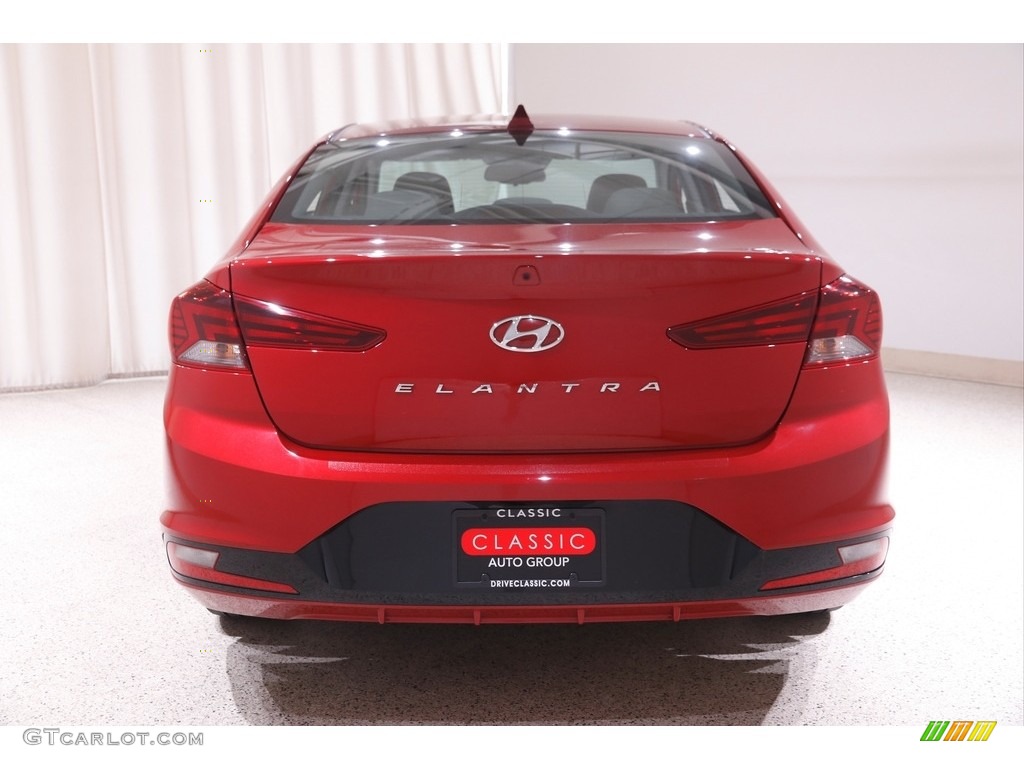 2019 Elantra Value Edition - Scarlet Red / Gray photo #16