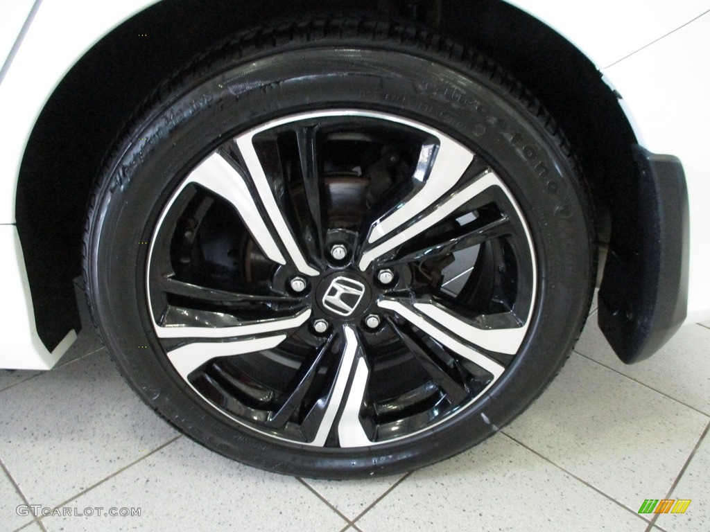 2018 Honda Civic Touring Sedan Wheel Photo #142113872