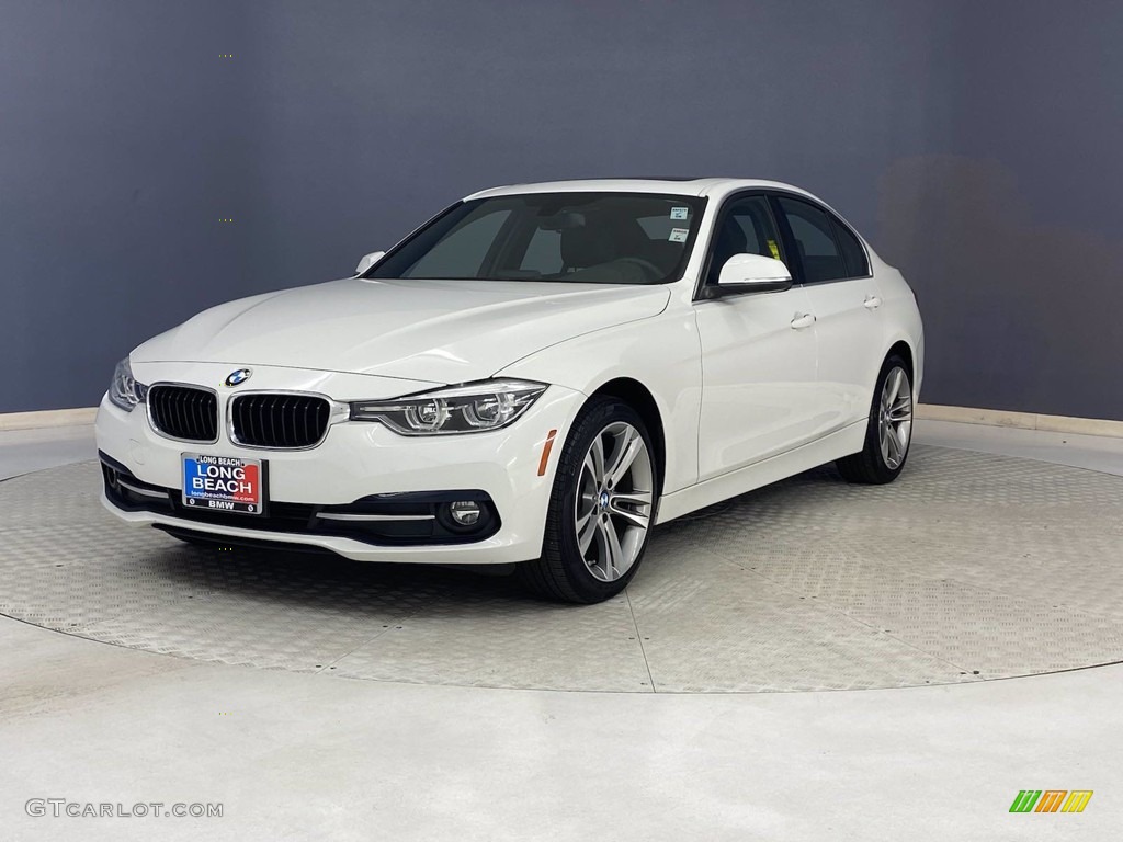 2018 3 Series 328d xDrive Sedan - Alpine White / Black photo #3