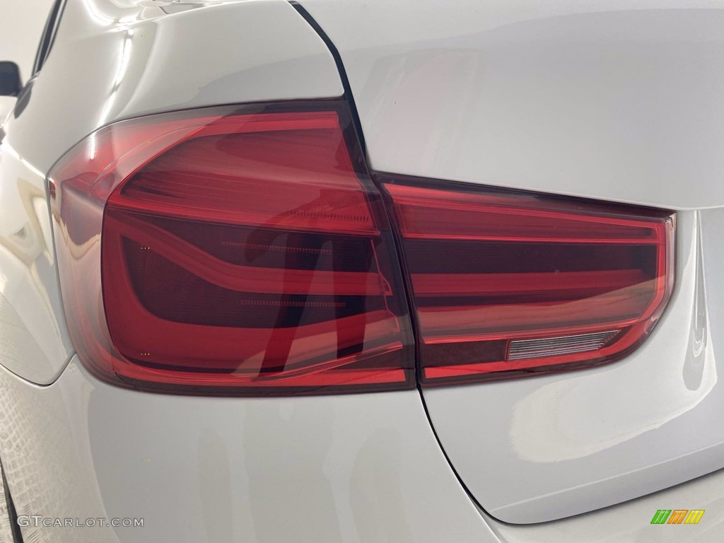 2018 3 Series 328d xDrive Sedan - Alpine White / Black photo #9
