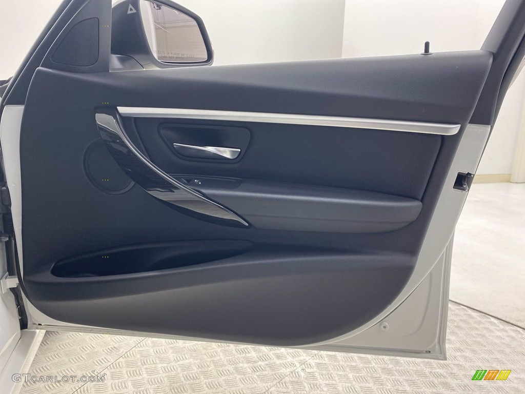 2018 3 Series 328d xDrive Sedan - Alpine White / Black photo #32