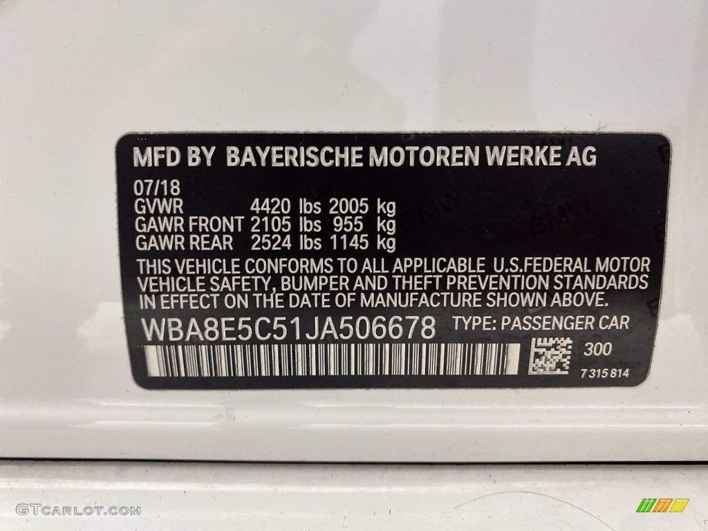 2018 3 Series 328d xDrive Sedan - Alpine White / Black photo #37