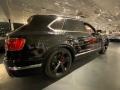 Royal Ebony Metallic - Bentayga W12 Photo No. 6