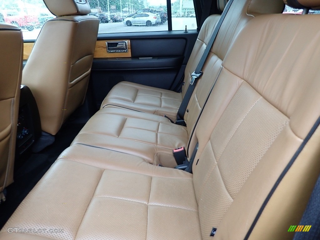 2014 Lincoln Navigator 4x4 Rear Seat Photo #142118789