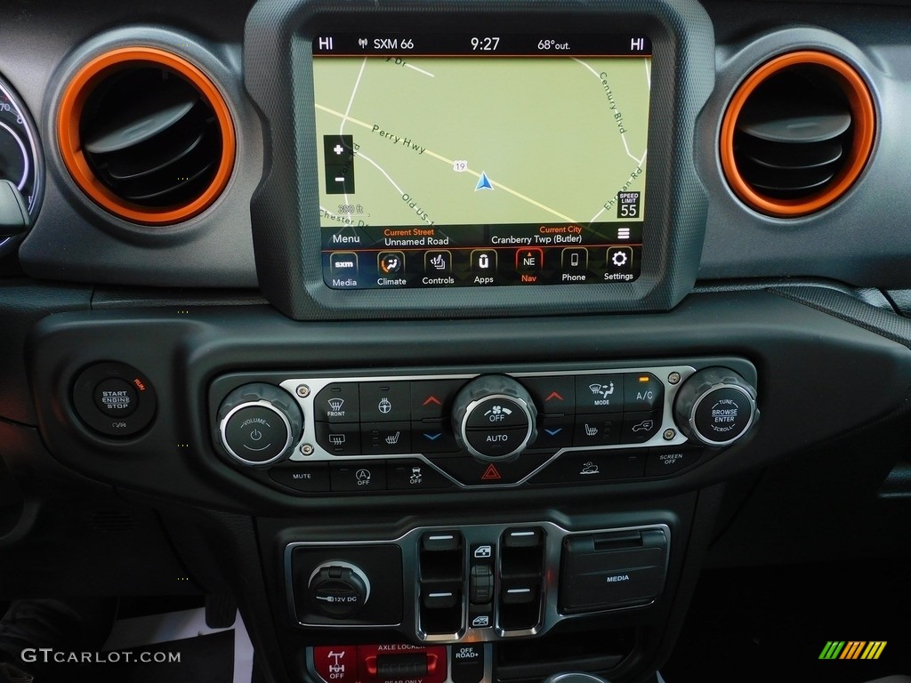 2021 Jeep Gladiator Mojave 4x4 Controls Photo #142120340