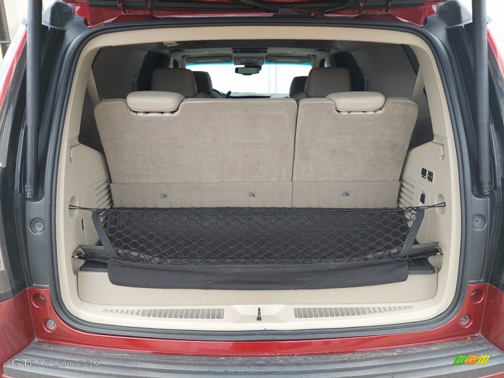 2016 Cadillac Escalade Premium 4WD Trunk Photos