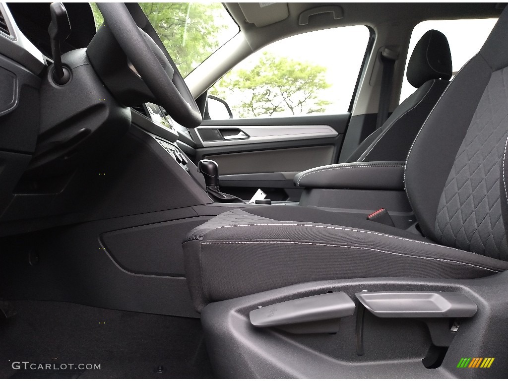 2021 Volkswagen Atlas S 4Motion Front Seat Photos