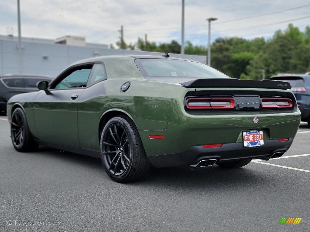 2021 Challenger T/A - F8 Green / Black photo #4