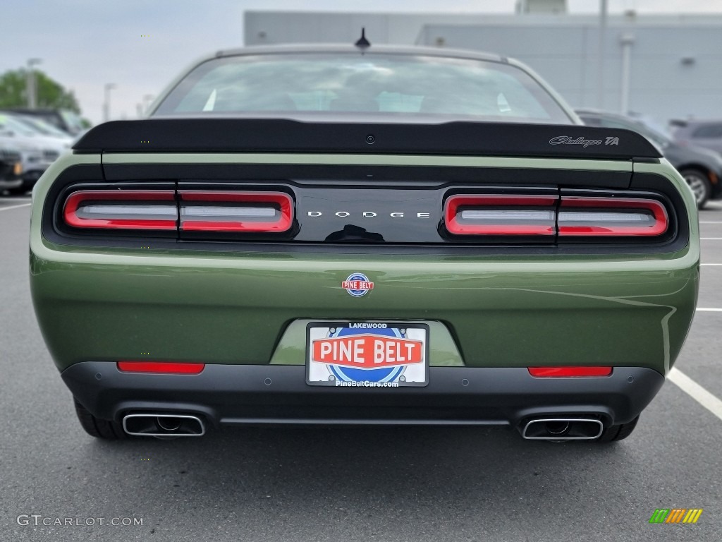 2021 Challenger T/A - F8 Green / Black photo #5