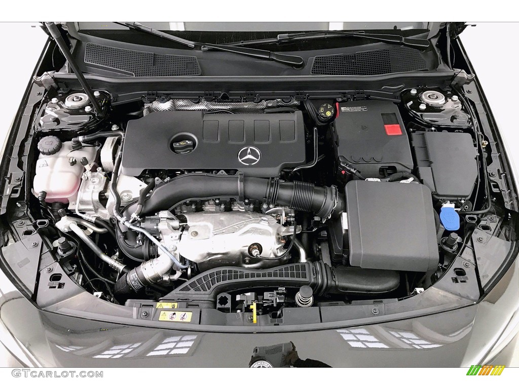 2021 Mercedes-Benz A 220 Sedan Engine Photos