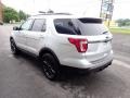 Ingot Silver - Explorer XLT 4WD Photo No. 5