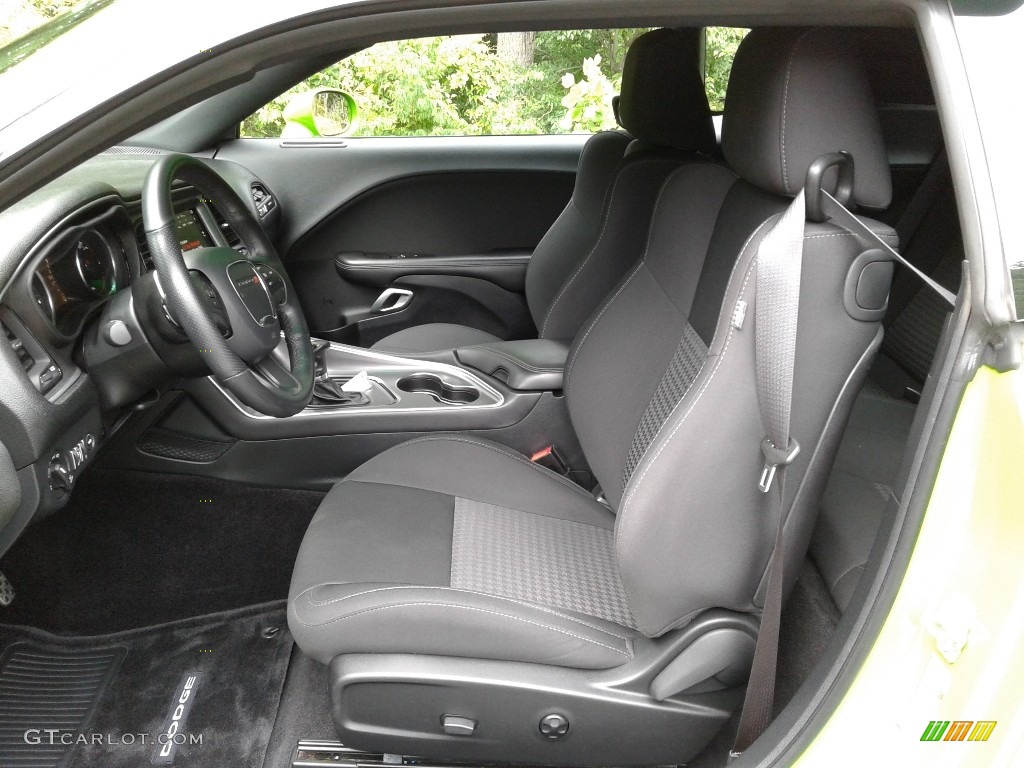 2017 Dodge Challenger R/T Shaker Front Seat Photo #142126830
