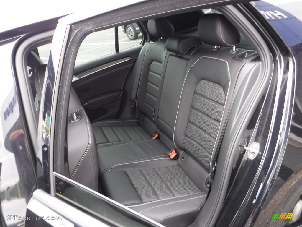 Titan Black Interior 2019 Volkswagen Golf R 4Motion W/DCC. NAV. Photo #142127985