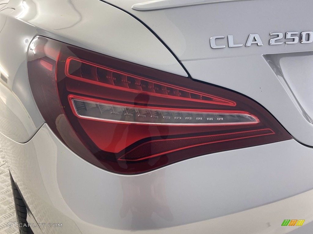 2018 CLA 250 Coupe - Polar Silver Metallic / Crystal Grey photo #9