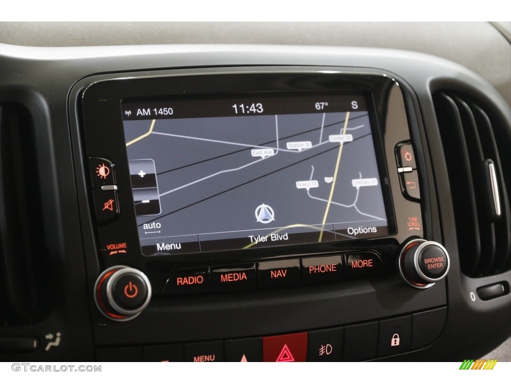 2014 Fiat 500L Trekking Navigation Photo #142129095