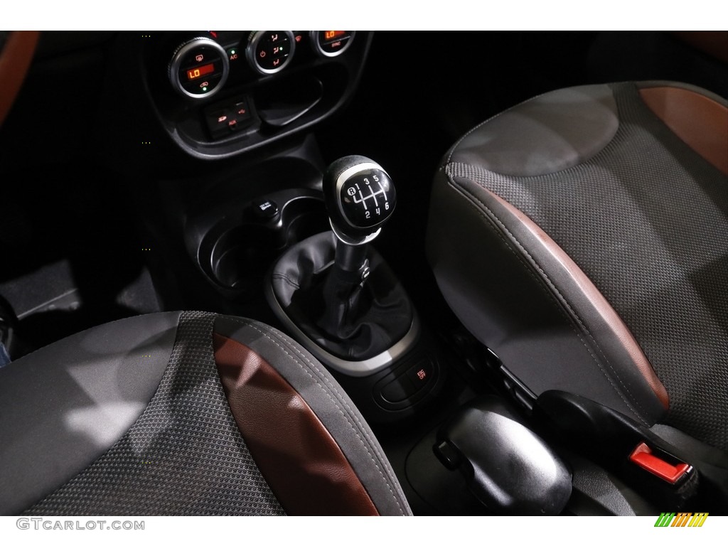 2014 Fiat 500L Trekking 6 Speed Manual Transmission Photo #142129140
