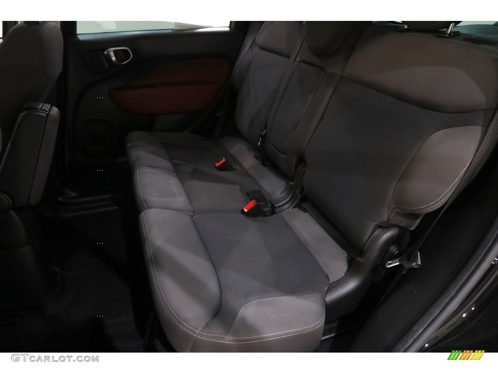 2014 500L Trekking - Nero (Black) / Black/Marrone (Black/Brown) photo #17