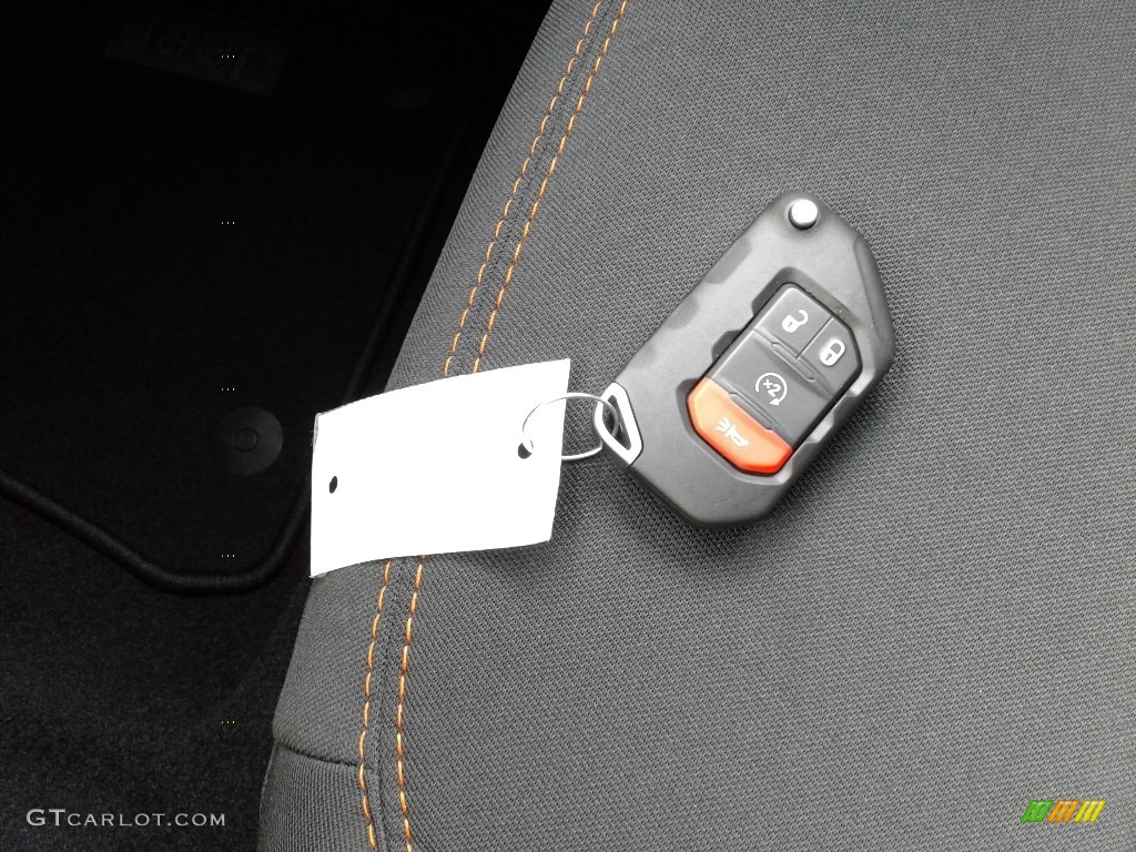 2021 Jeep Gladiator Mojave 4x4 Keys Photos