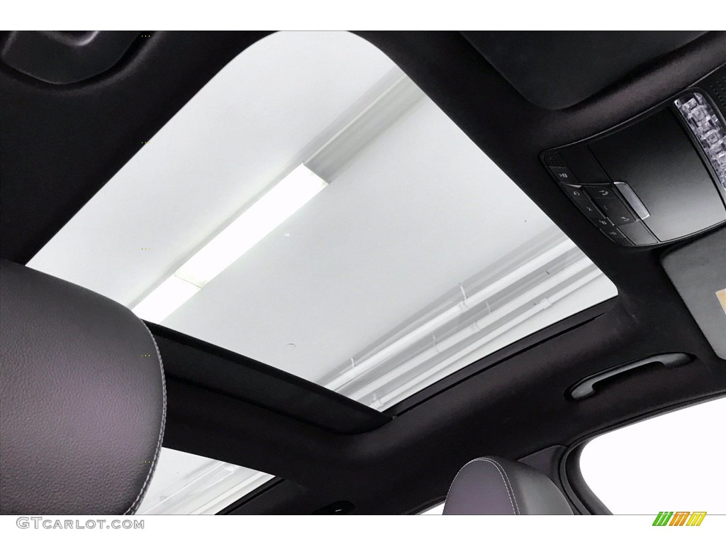 2018 Mercedes-Benz GLC 300 Sunroof Photo #142130688