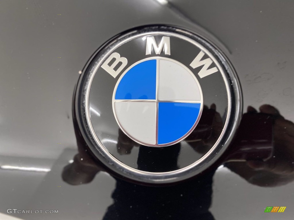 2018 X1 xDrive28i - Jet Black / Black photo #8